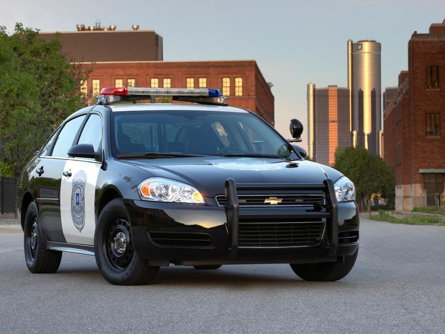  Chevrolet Impala Police 2007 года  (фото 11 из 14)